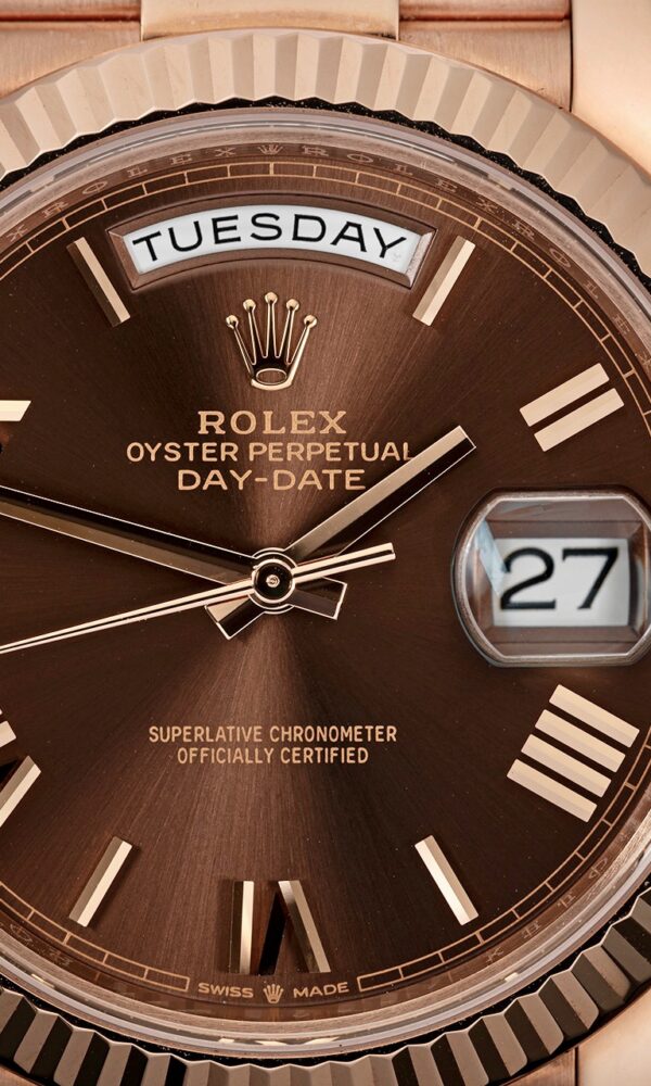 Đồng hồ Rolex Day-Date 228235 Mặt ChocolateCọc La Mã 40mm
